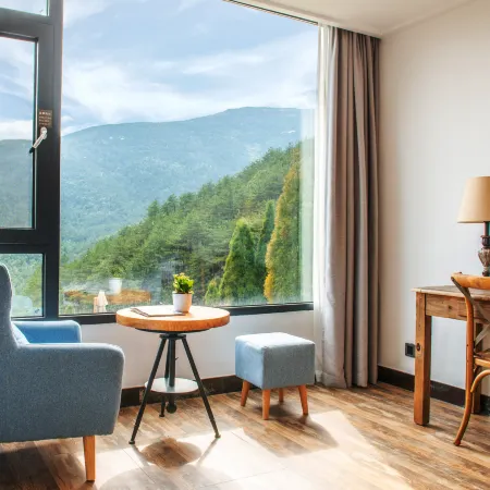Shili Qingshan Forest Villa