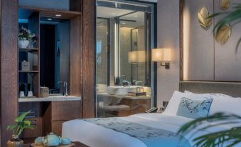 Zhuzhou Yannian Plaza Hotel