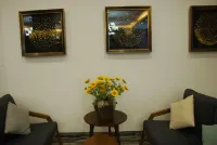 Luoping Jiahao Style Hotel