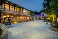Huazhuyue·Moganshan Yunjipo Hot Spring Beauty Villa (Houwu Transfer Center Store) Hotels in Huzhou