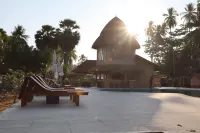 Koh Mook Sivalai Beach Resort - de playa