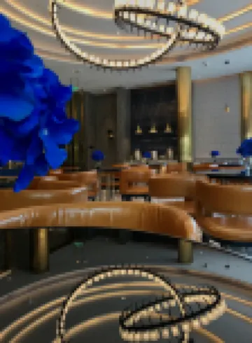 Modern Crown Hotel