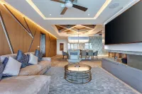 Royalton CHIC Cancun, An Autograph Collection All-Inclusive Resort - Adults Only - balcony