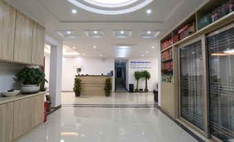 Yijia Business Hotel