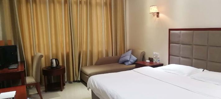 Yanjin Juquanlou Business Hotel Hoteles en Condado de Yanjin, Yunnan