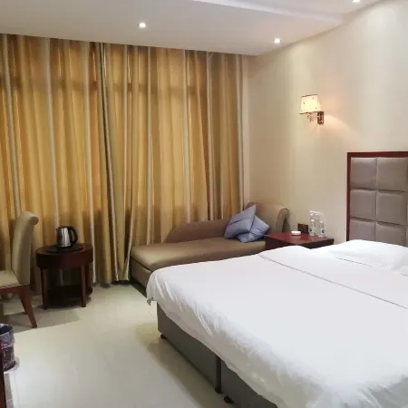 Yanjin Juquanlou Business Hotel