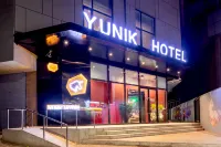 YUNIK Hotel (Taiyuan Liuxiang Zhonglou Street Causeway Bay Plaza Branch) Hotels in Taiyuan