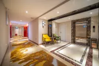 Jiaheyue Hotel (Guigang International Shenghuo Port High Speed Railway Station)