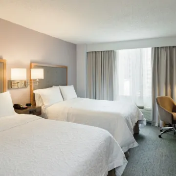 Hampton Inn Manhattan Chelsea Hotels near Times Square