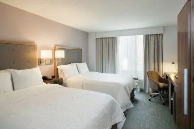 Hampton Inn Manhattan Chelsea Hotels near Washington Square Park