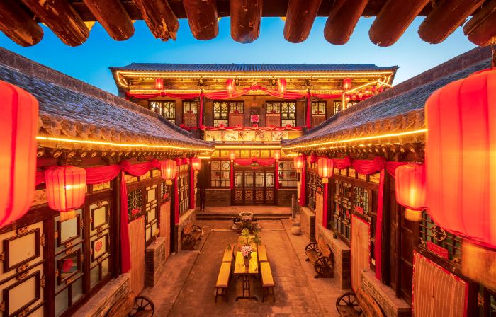 Red Lantern Inn