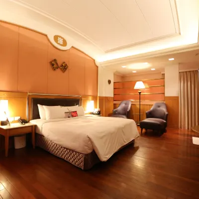 Royal Group Motel Tainan Branch Hotels near Wusheng Night Market