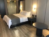兰欧酒店(宁波镇海新城店) - 兰欧豪华家庭房