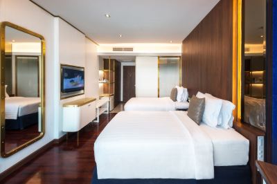 デラックスルーム(ベッド2台) エーワン ザ ロイヤル クルーズ ホテル パタヤの写真