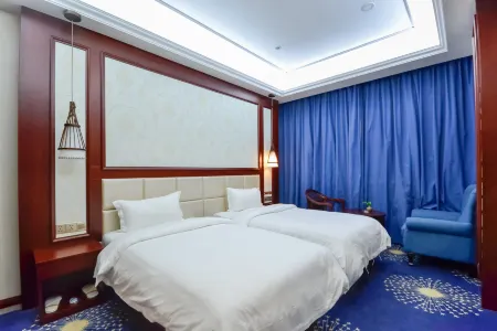 The Tophams Hotel Suez Отели рядом с достопримечательностью «Luzhong Ancient Tree»