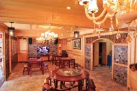 Yongjia Mountain Stream Farmhouse