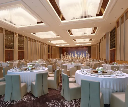 Taojiang Hotel Отели рядом с достопримечательностью «Chenyi Square»