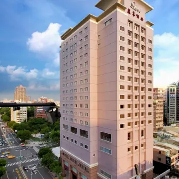 The Lees Hotel Отели рядом с достопримечательностью «НКНУ - Хэпин Кампус»