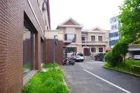 Wanhao Business Hotel - parking