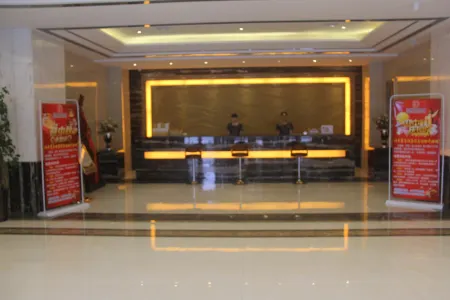 Xiping Runfeng Business Hotel Отели в г. Сипин