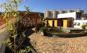 Maitreya Hot Springs Homestay