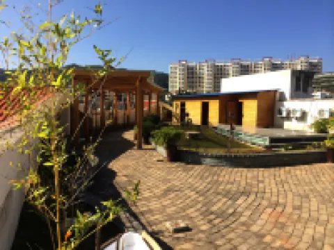 Maitreya Hot Springs Homestay