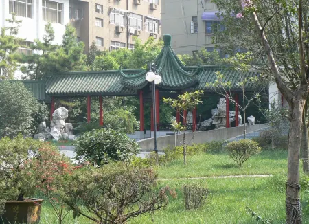 Yan Cheng Hotel Отели рядом с достопримечательностью «Dayangwan Ecological Tourism Scenic Area»