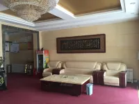 Kuntai Hotel - Parkering