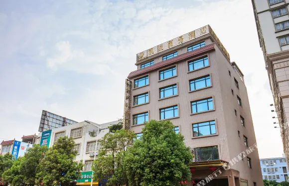 武宣凱旋商務酒店