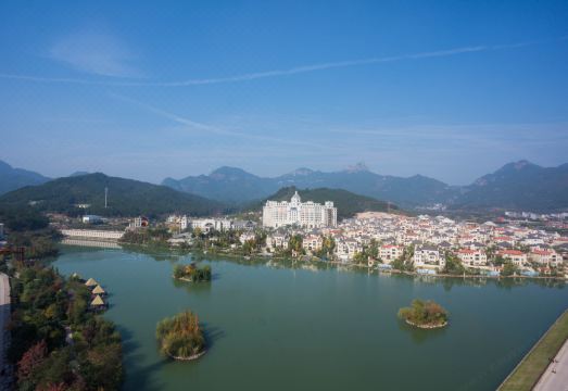 2. 샨화 샌들우드 ..