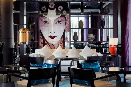 Qinhu Hot Spring Hotel Отели рядом с достопримечательностью «Qintong Ancient Town»