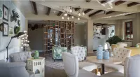 Riverside Inn Hotels in Peking