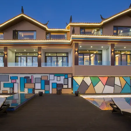 Lugu Lake Yunshang Vacation Apartment (Dazu Valentine's Beach)