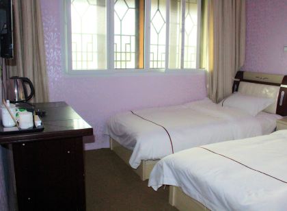 Jianmenguan Pengju Chinese Inn