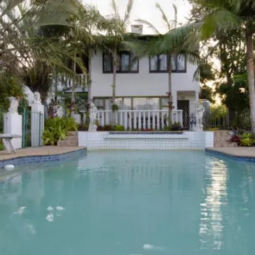 St. Lucia Wetlands Guest House Hotels near Saint Lucia Estuary