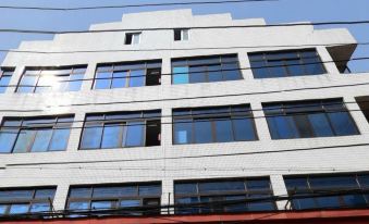 Rui'an Zhongyi Hotel