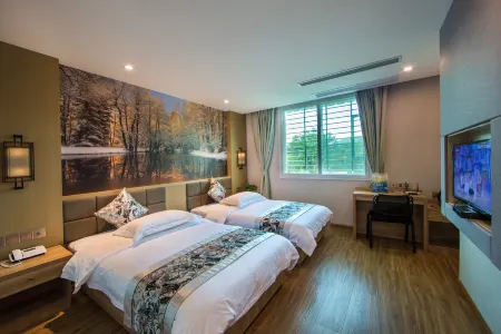 Weiwei Hotel Отели рядом с достопримечательностью «Wuyishan Pedestrian Street»