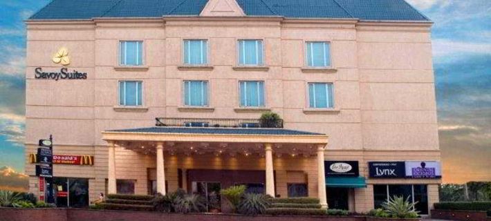 Savoy Suites Noida Các khách sạn ở Noida