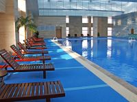 山东圣德国际酒店 - 室内游泳池
