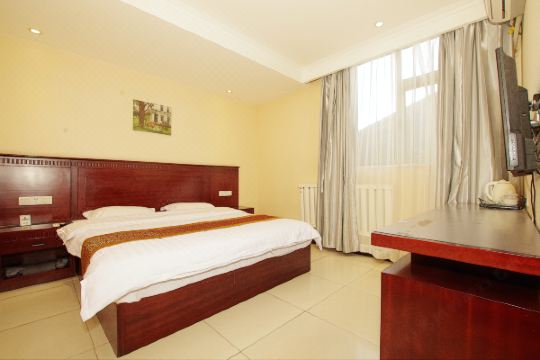 钻石宾馆(兰州雁滩大润发店)