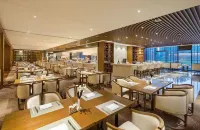 Wyndham Grand Plaza Royale Kaidi - Aamiainen