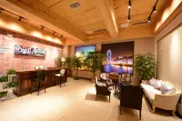 Yanqihu Holiday Hotel - 3-Star