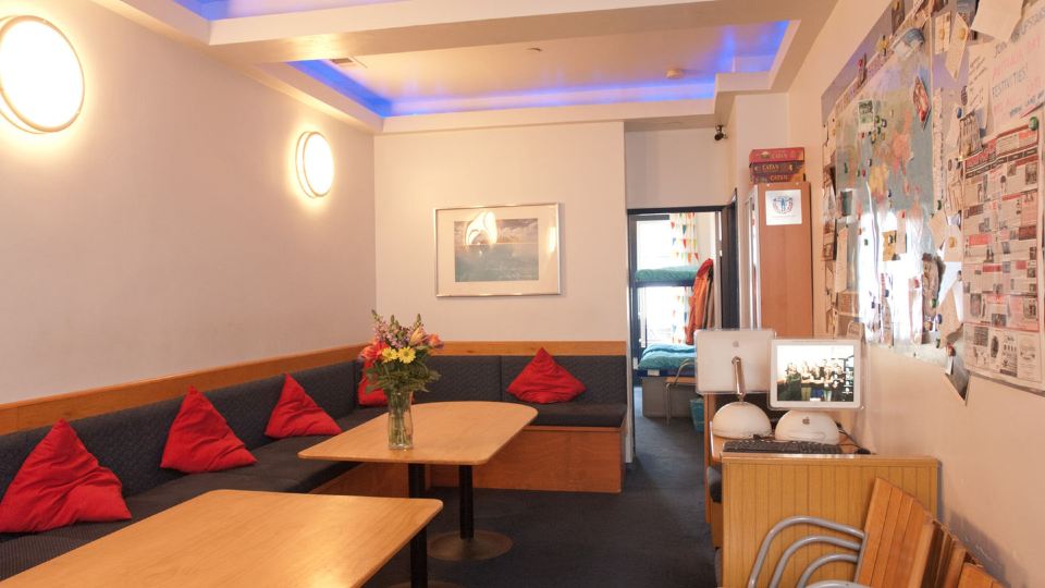 ITH San Francisco Pacific Tradewinds Backpacker Hostel
