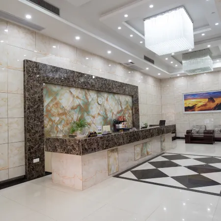Anqing Leichi Hotel (Renmin Road Pedestrian Street)