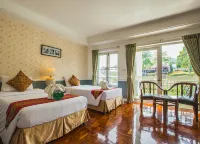 Brookside Valley Resort
