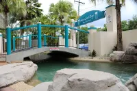 Royal Palm Villas