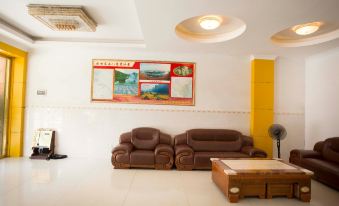 Jiuzhou Hotel (Tiandong Experimental High School)