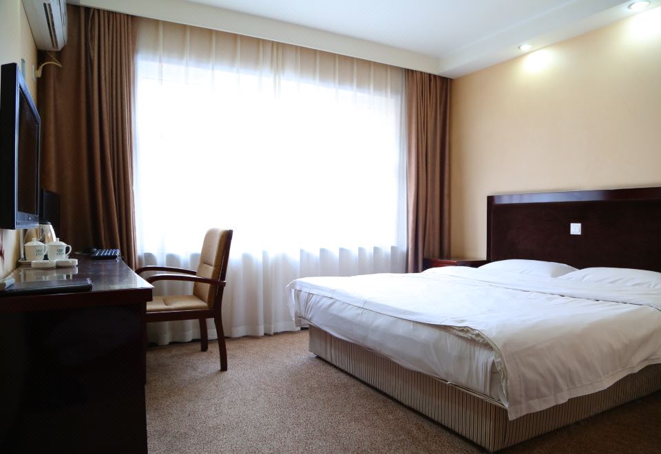 Dehui Qiande Hotel - Housity