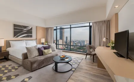 Seda Vertis North Отели рядом с достопримечательностью «AUG Student Services Manila»