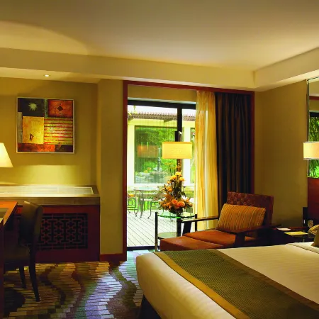 Jianguo Hotel